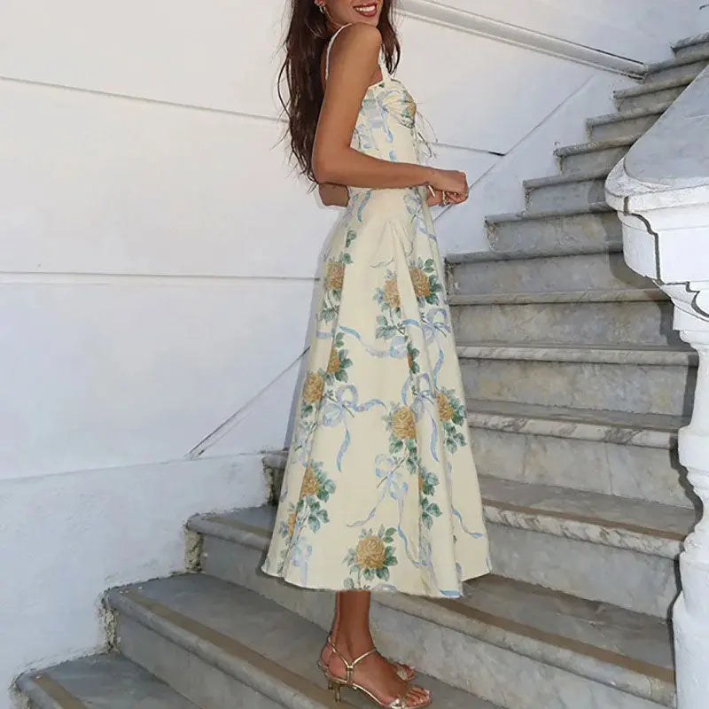 Sukienka damska z wiązaniem w talii Polish store